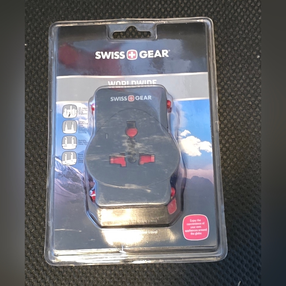 SWISSGEAR Worldwide Adaptor Plug